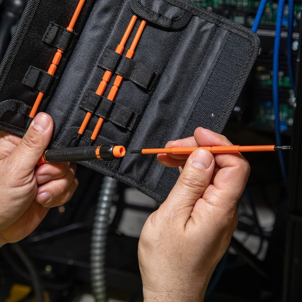 KLEIN TOOLS 32584INSR набор изолированных прецизионных отверток 8-в-1, 1000 В, с чехлом