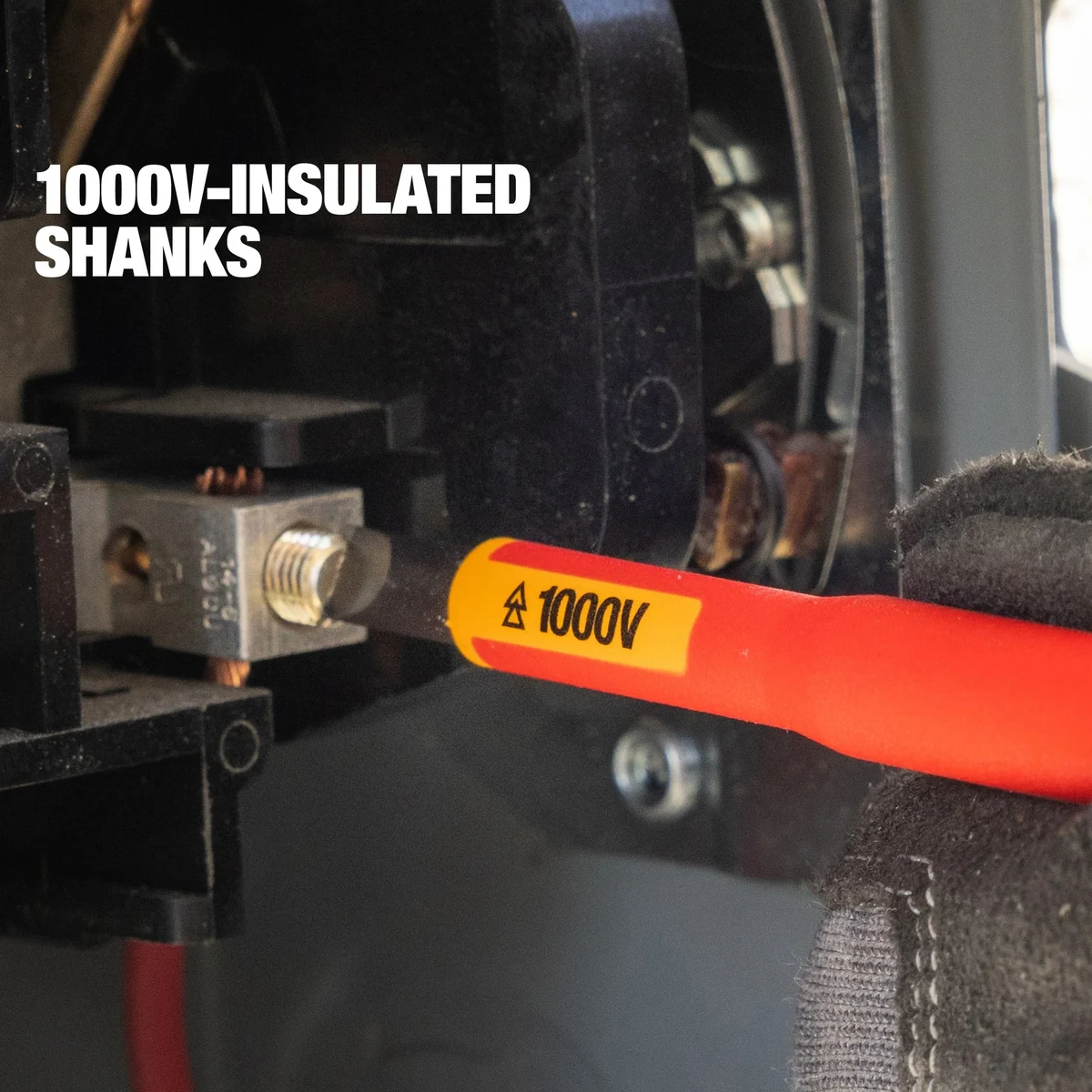 TOUGHBUILT TB-H5S3-N Набор диэлектрических отверток 1000 В, 3 шт.